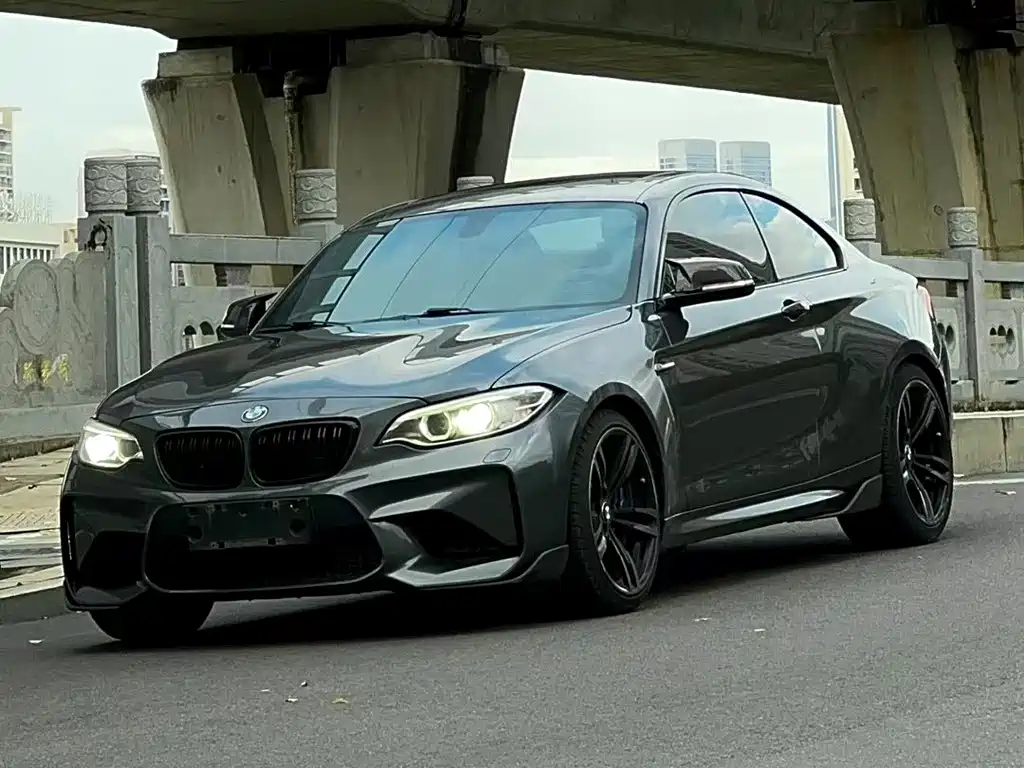 BMW M2 2017