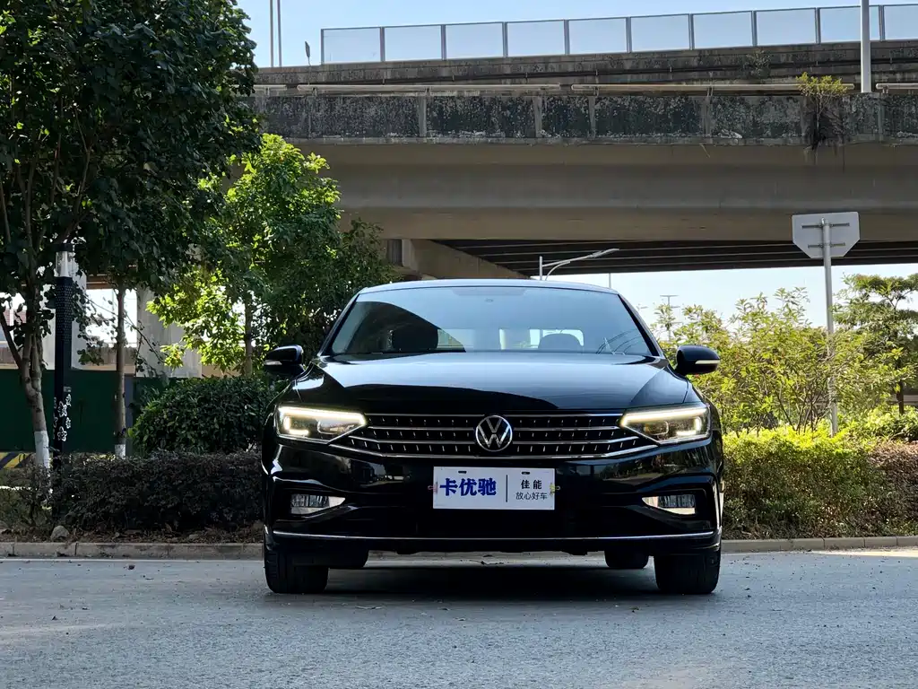 Volkswagen Magotan 2025 280TSI DSG Comfort