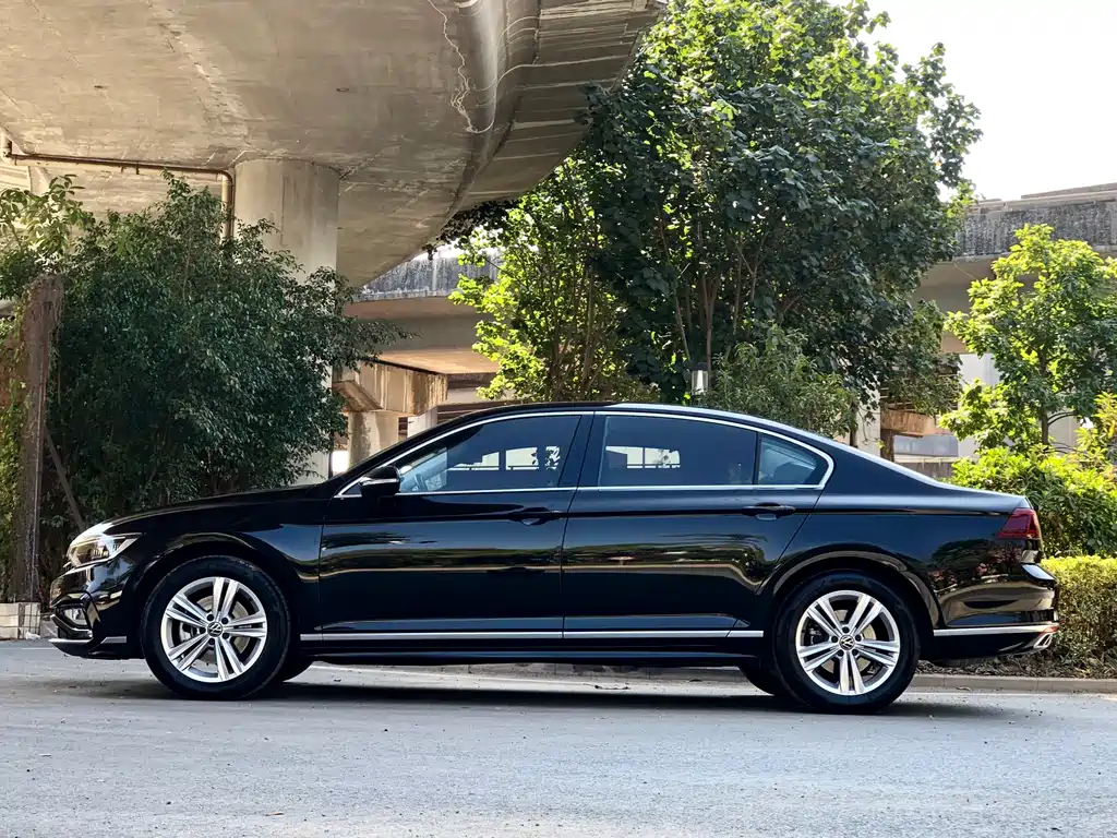 Volkswagen Magotan 2025 280TSI DSG Comfort