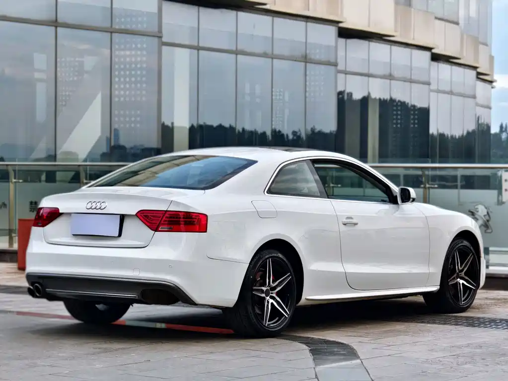 Audi A5 (Import) — миниатюра 9