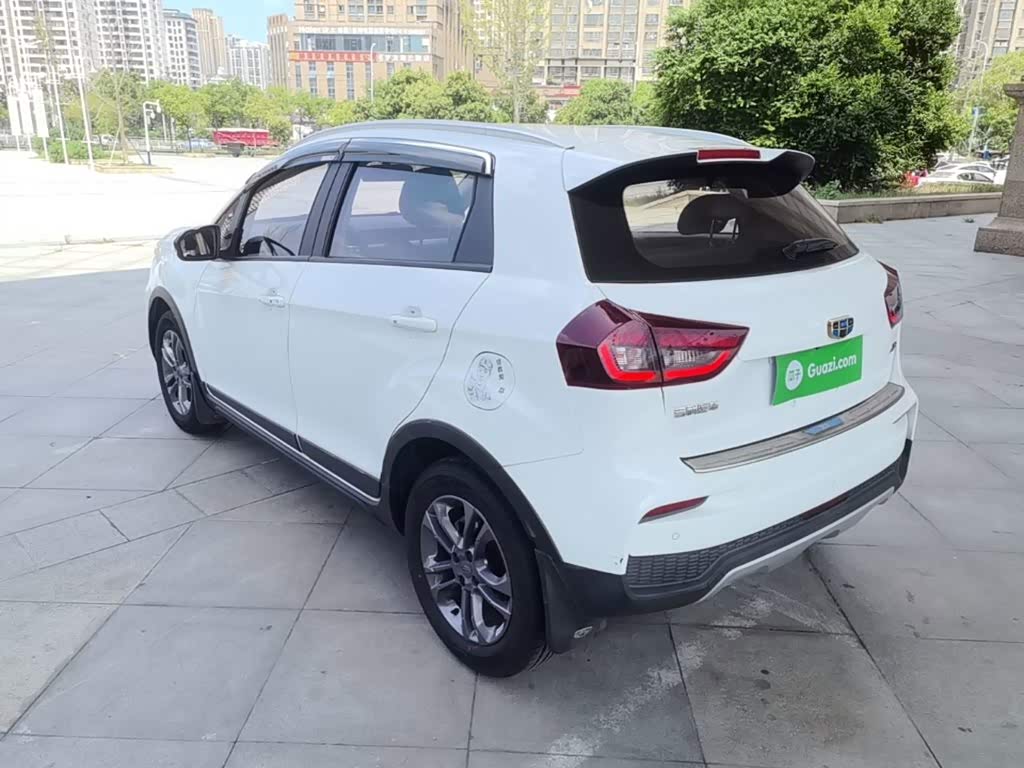 Geely Vision X3 1.5 л 2021 г. Белый, пробег 42600 км