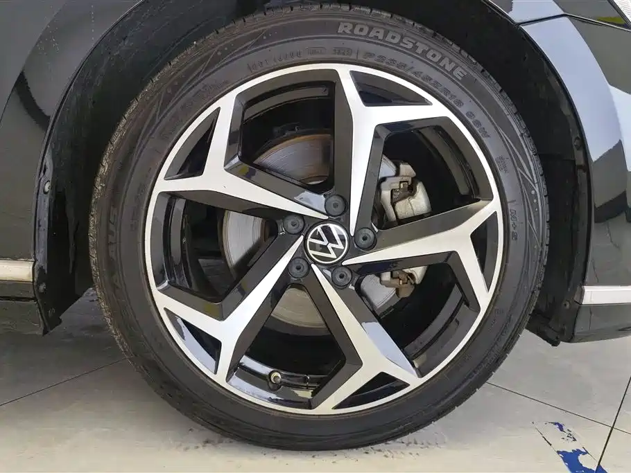 Volkswagen Magotan 2023 200 330TSI DSG Lead