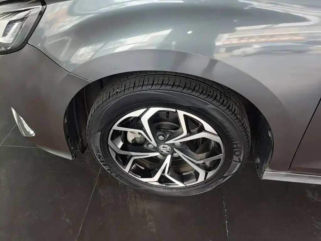 MG MG5 — миниатюра 23