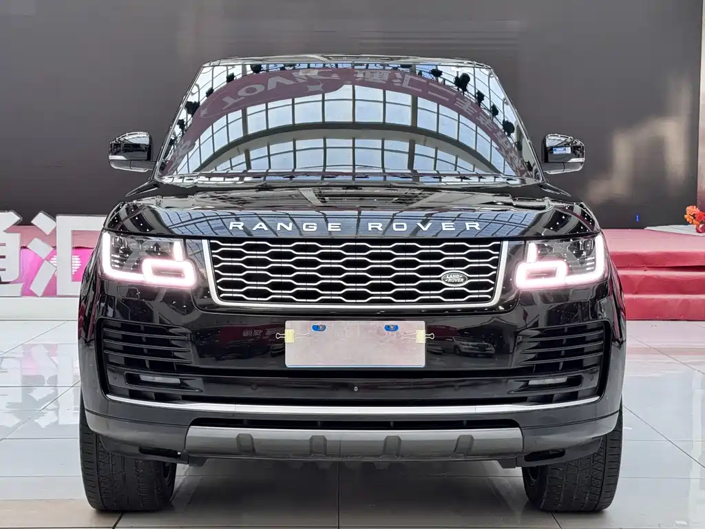 Land Rover Range Rover 2020 3.0 L6 Long Wheelbase