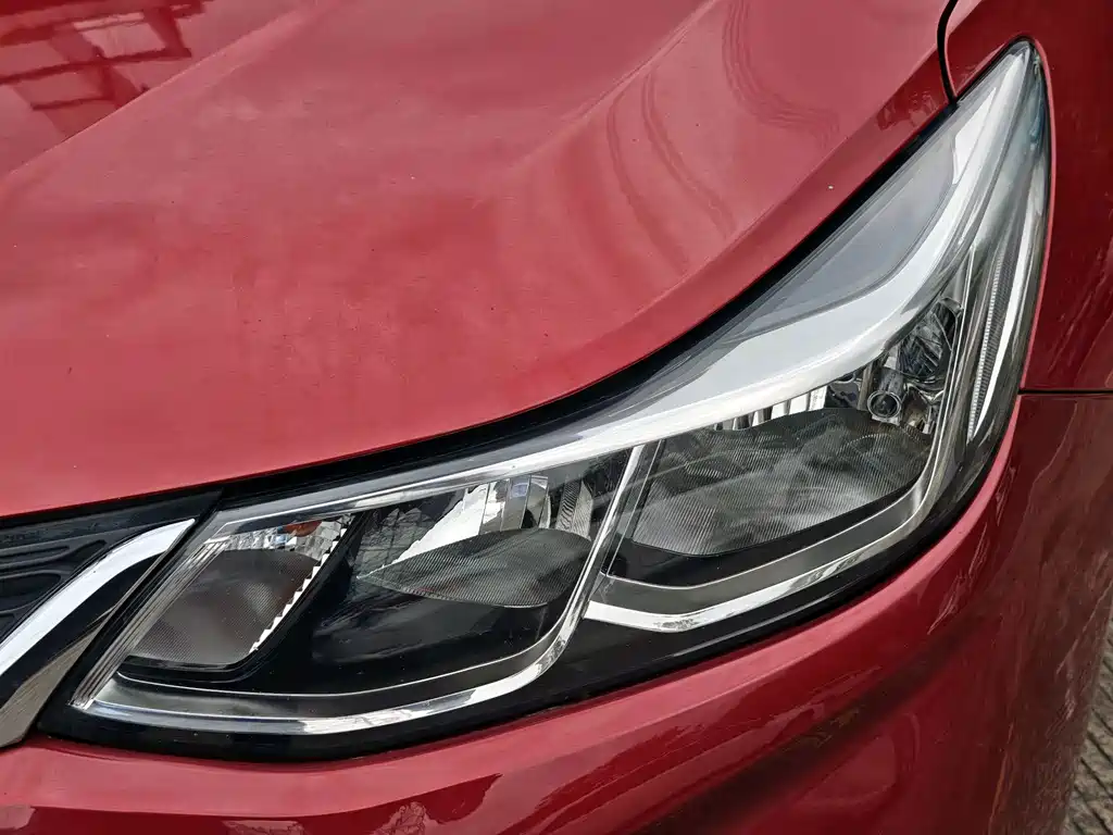 Chevrolet Cruze — миниатюра 6