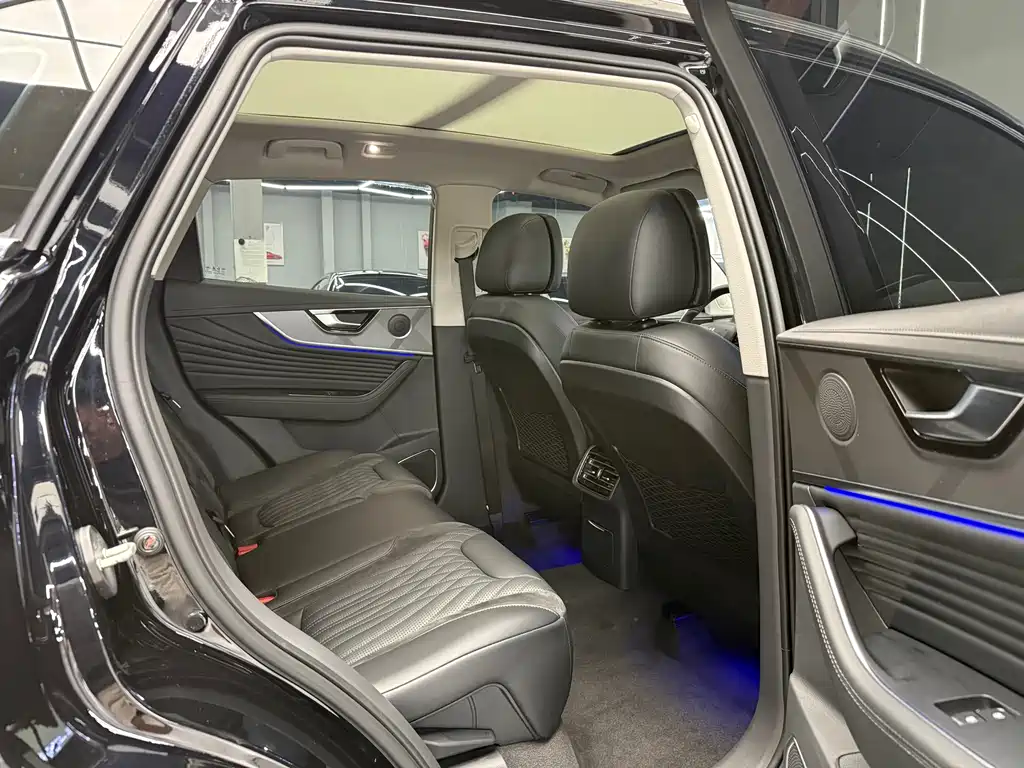 Hongqi Hongqi HS5 — миниатюра 13