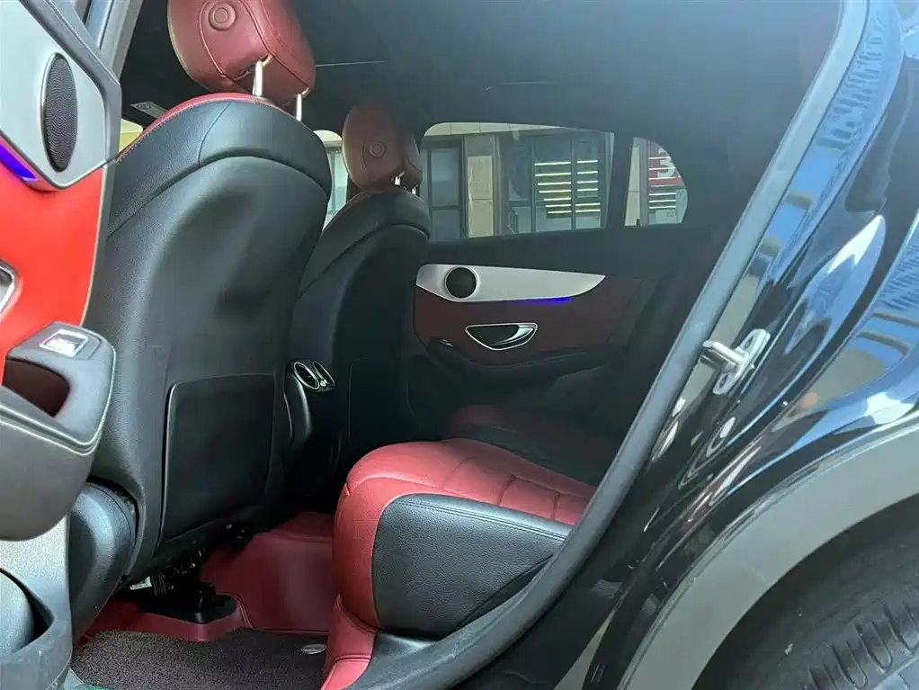 Mercedes-Benz GLC 2022 GLC 260 4MATIC SUV