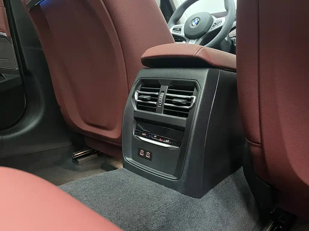 BMW 3 Series — миниатюра 15