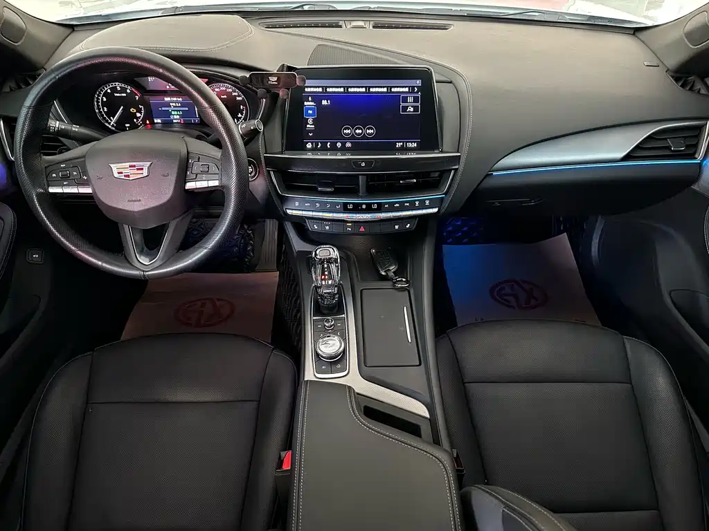 Cadillac CT5 — миниатюра 7