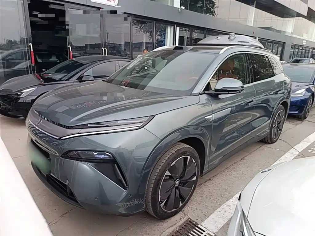 Byd 唐L 2025
