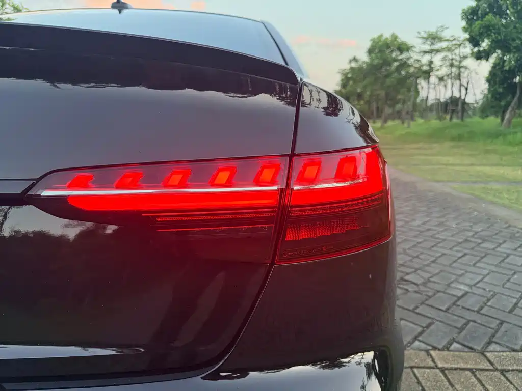Audi S4 — миниатюра 17