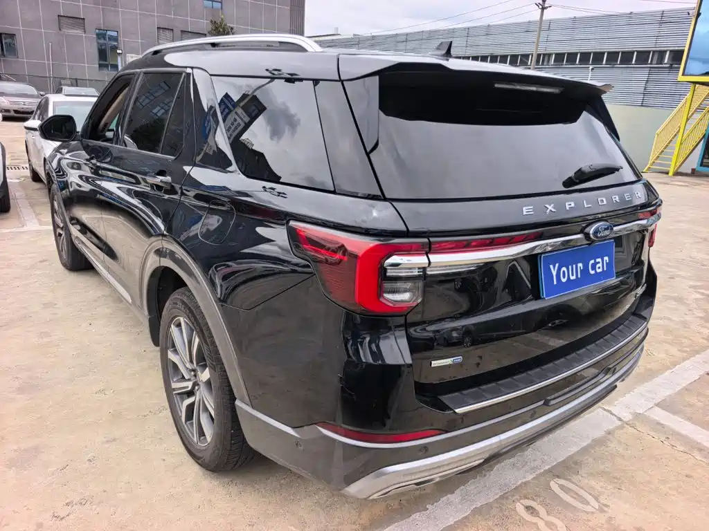 Ford Explorer — миниатюра 4