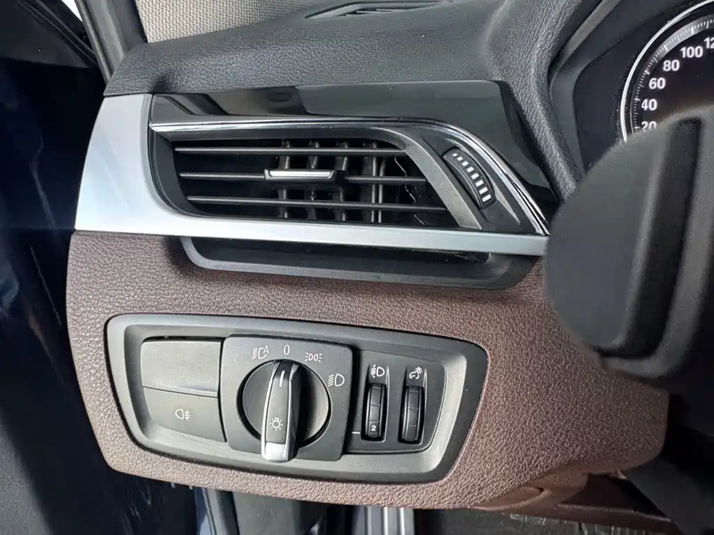 BMW X1 — миниатюра 21