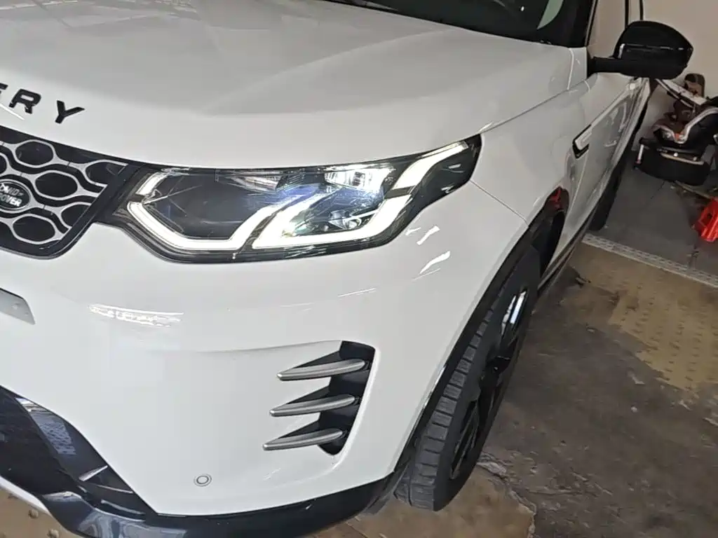 Land Rover Discovery Sport — миниатюра 24