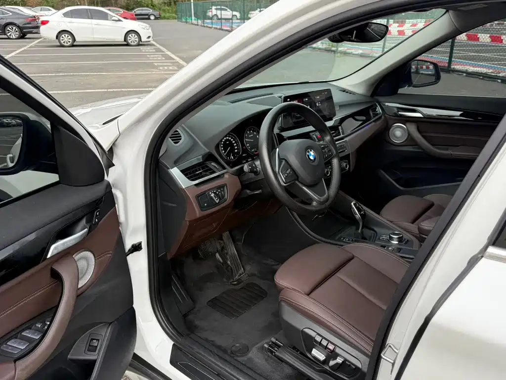 BMW X1 — миниатюра 7