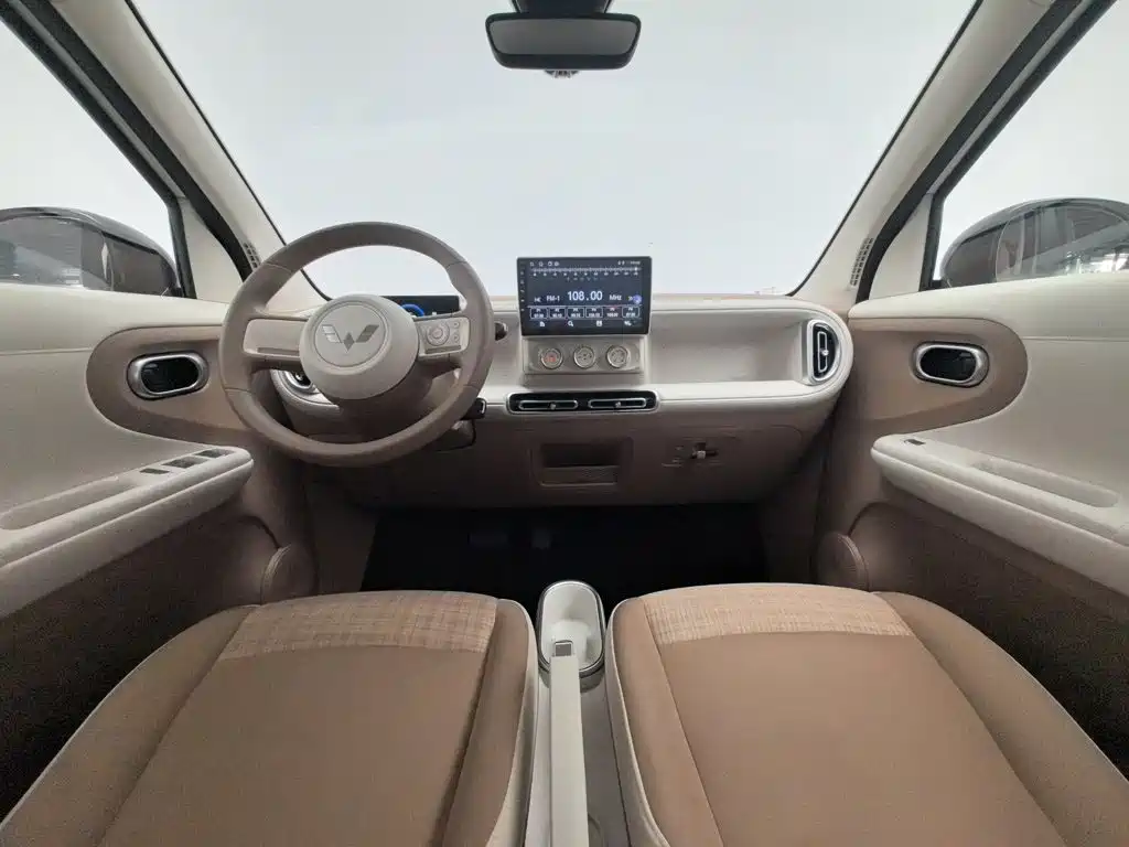Wuling MINIEV — миниатюра 5