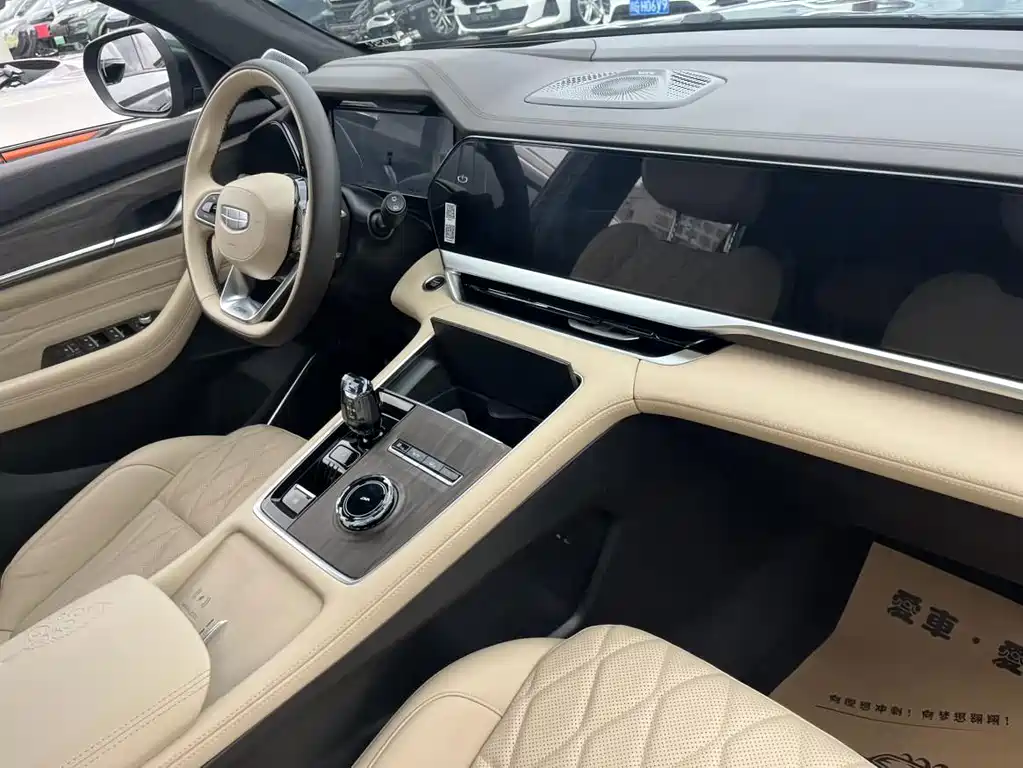 Geely Xingyue L — миниатюра 15