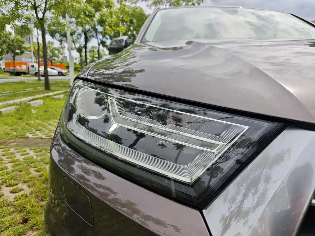 Audi Q7 2016 40 TFSI Comfort
