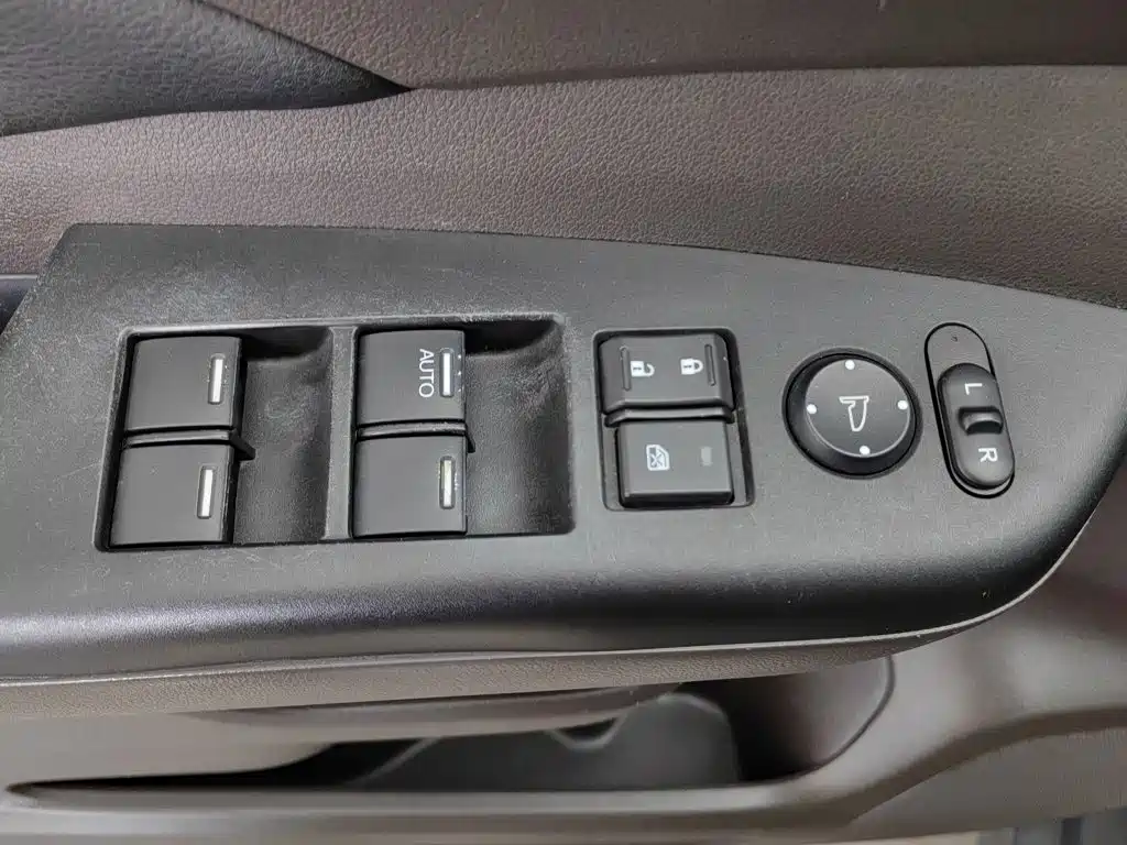 Honda CR-V — миниатюра 9