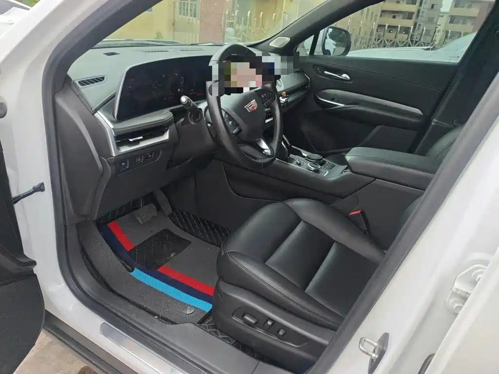 Cadillac XT4 — миниатюра 14