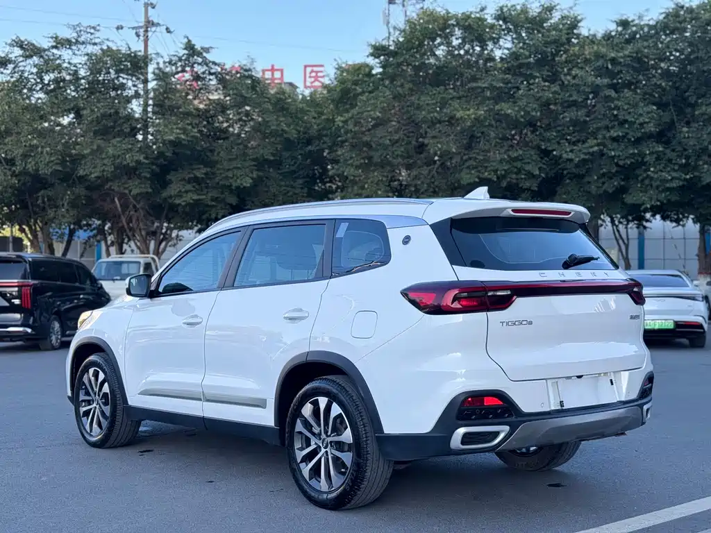Chery Tiggo 8 — миниатюра 12