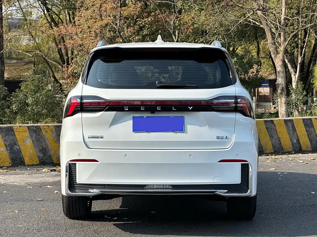 GEELY AUTOMOBILE HAOYUE L