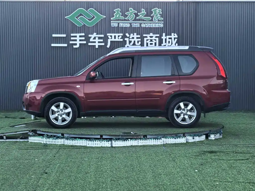 Nissan X-Trail — миниатюра 18