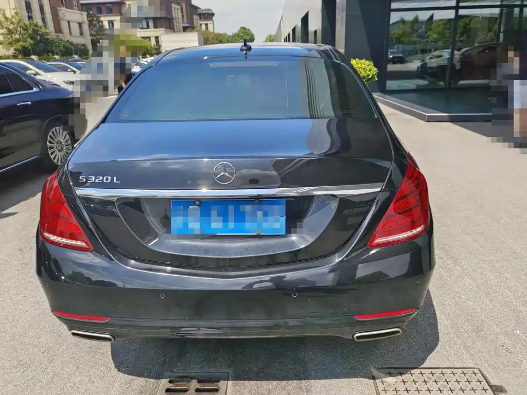 Mercedes-Benz S-Class — миниатюра 4