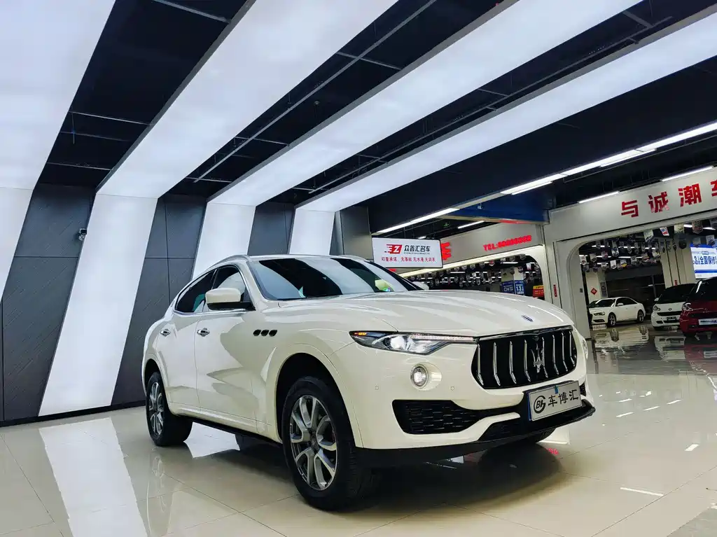 MASERATI LEVANTE
