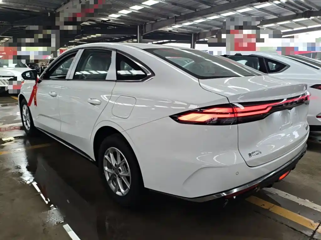 Geely Galaxy Galaxy 6 6 2026 125km