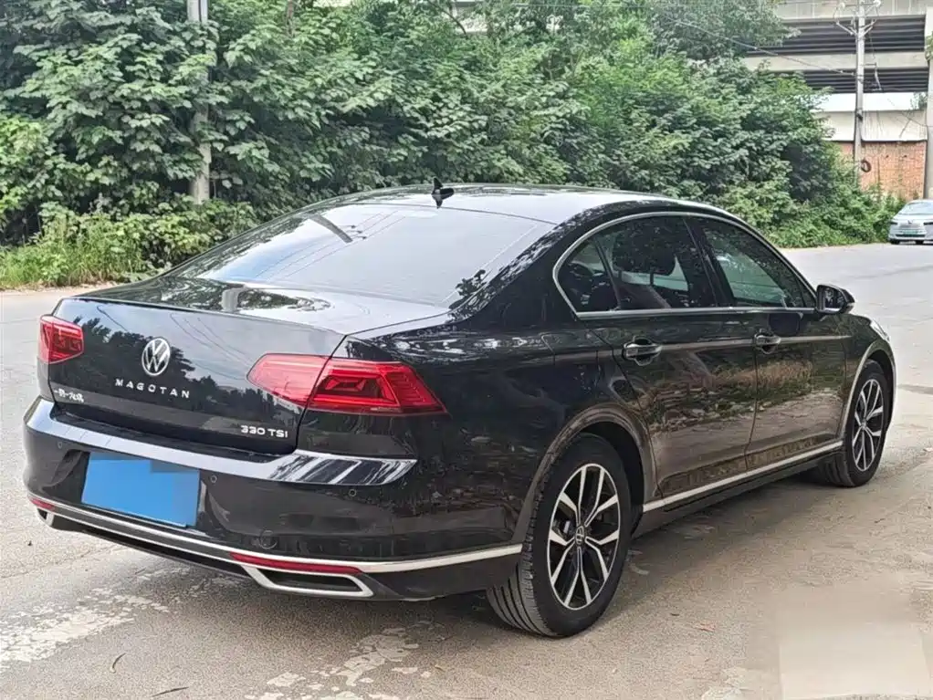 Volkswagen Magotan 2021 330TSI DSG 30