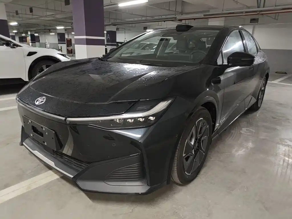 Toyota bZ3 2024 616km Premium