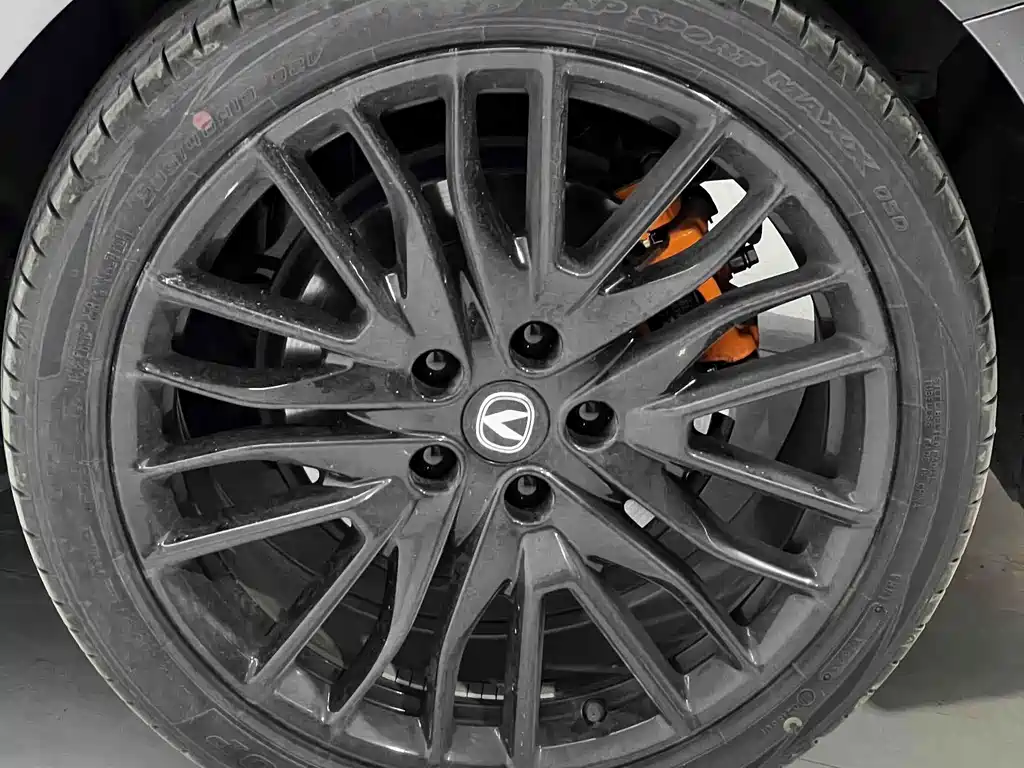 Changan UNI-V — миниатюра 13