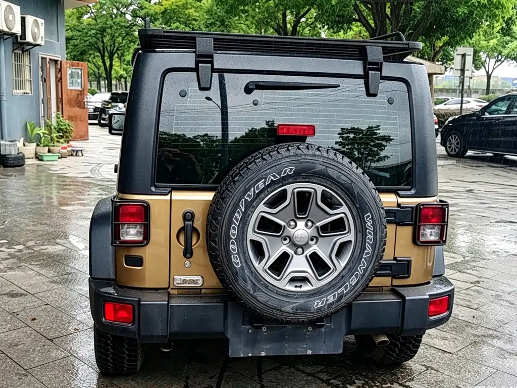Jeep Wrangler — миниатюра 5