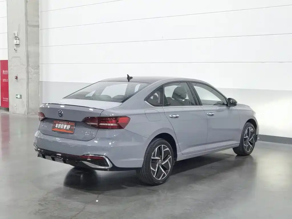 Volkswagen Lavida — миниатюра 2