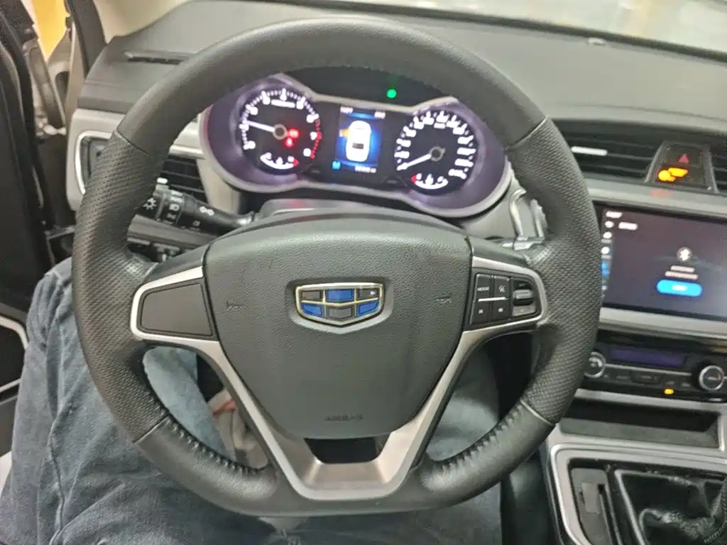 Geely Emgrand GL — миниатюра 11