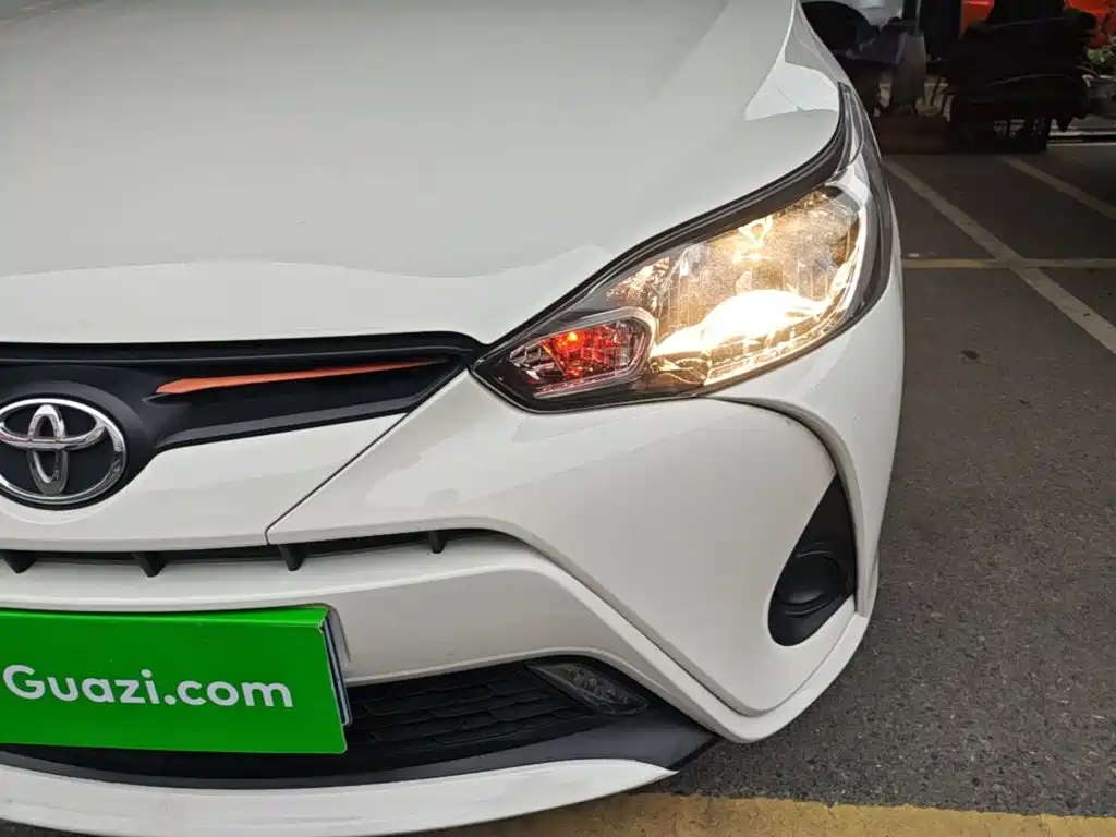 Toyota Yaris L — миниатюра 24