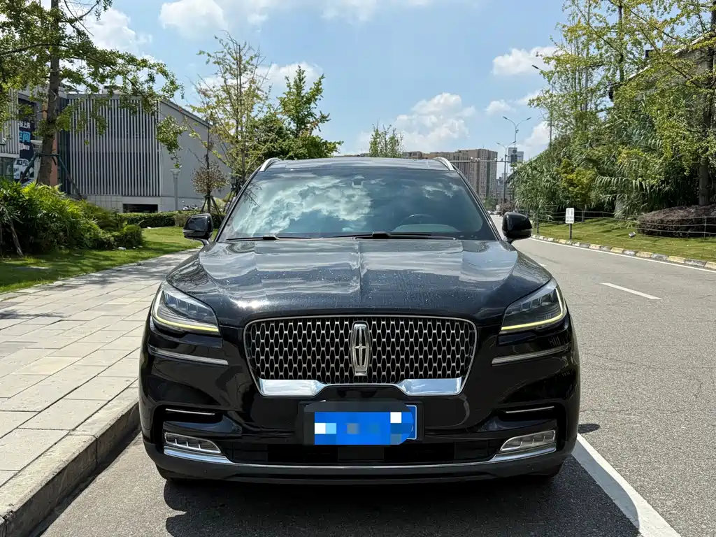 Lincoln Aviator — миниатюра 2