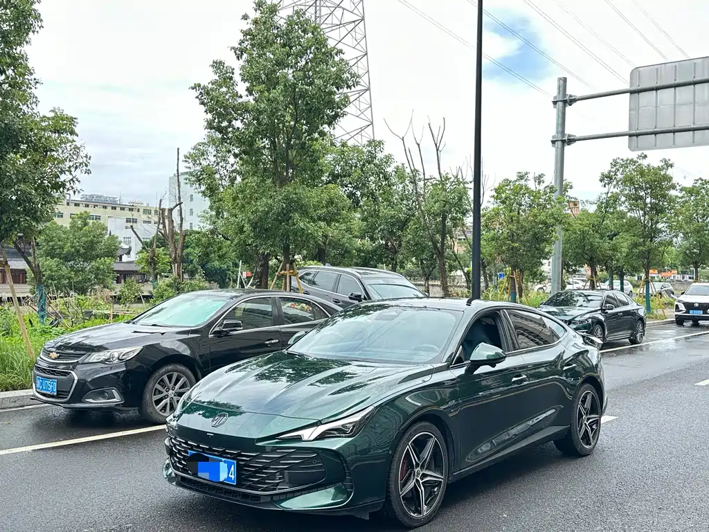 MG MG7