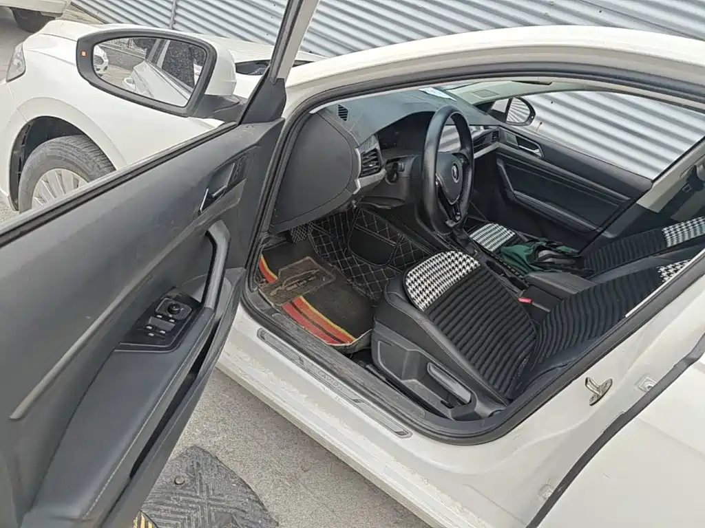 Volkswagen Lavida — миниатюра 16