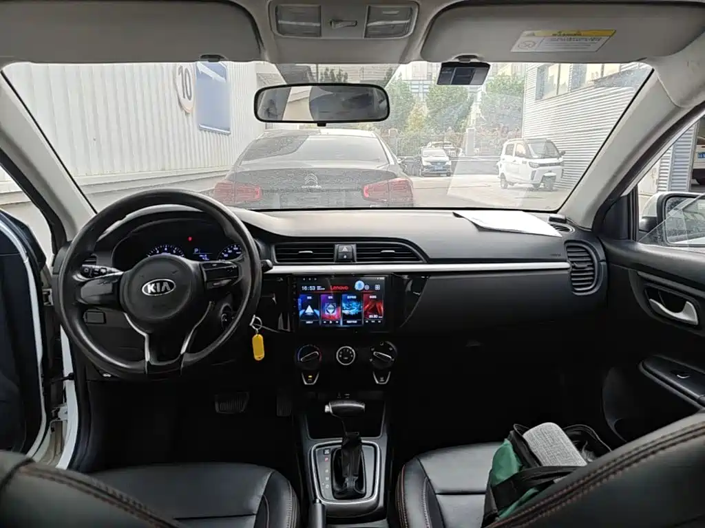 Kia K2 — миниатюра 10