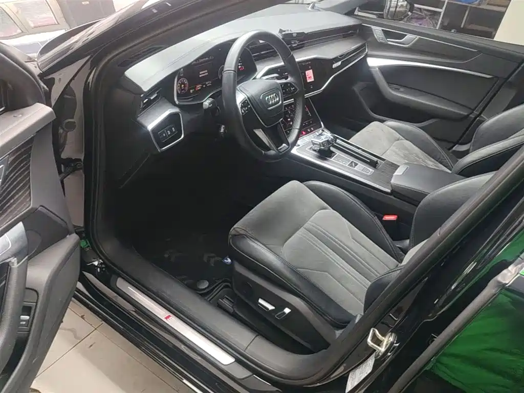 Audi A6L 2024 45 TFSI quattro
