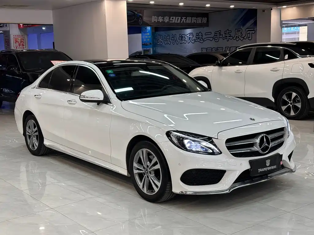 Mercedes-Benz C-Class — миниатюра 3