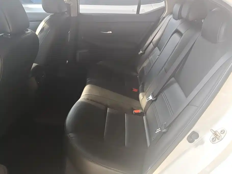Nissan Sylphy — миниатюра 11