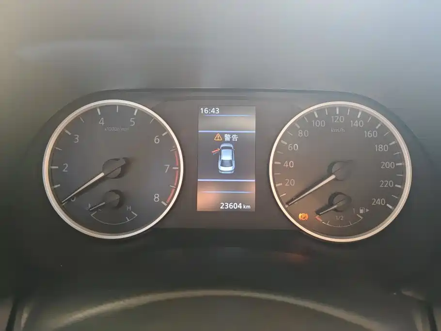 Nissan Sylphy — миниатюра 14