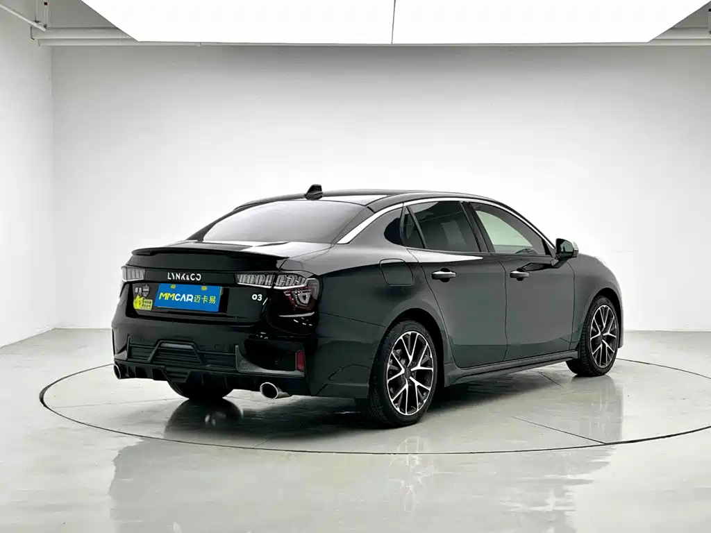 Lynk & Co 03 — миниатюра 6