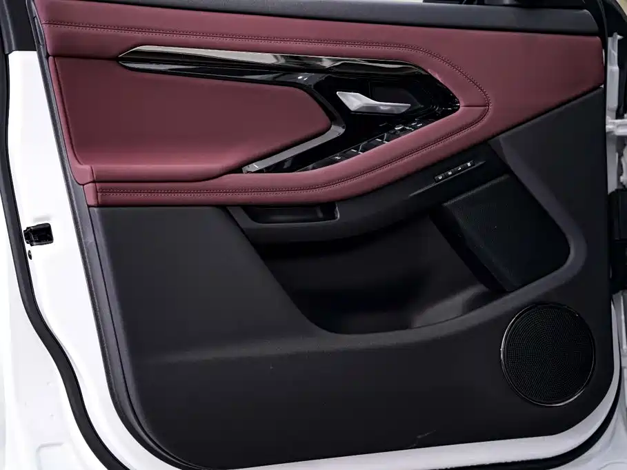 Land Rover Evoque — миниатюра 25