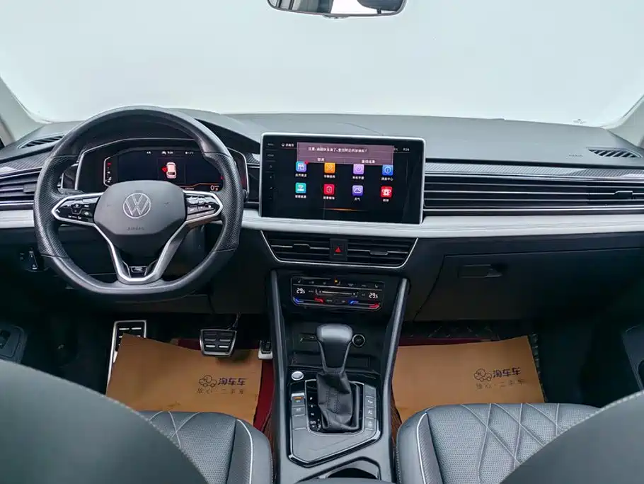 Volkswagen Tiguan L — миниатюра 12