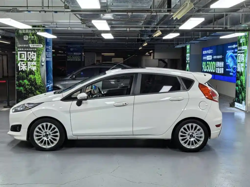 Ford Fiesta — миниатюра 4