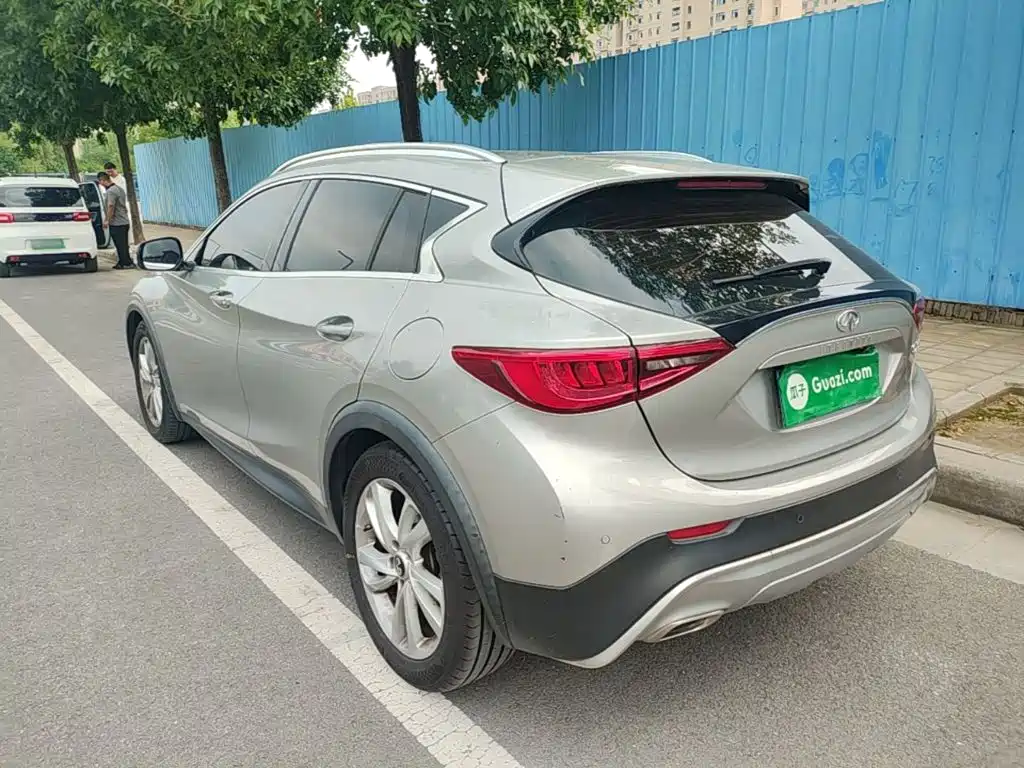 Infiniti QX30 — миниатюра 5